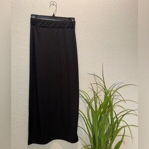 Elegant Black Women's Skirt with Slit